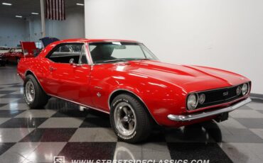 Unknown-Camaro-1967-Bolero-Red-Black-17