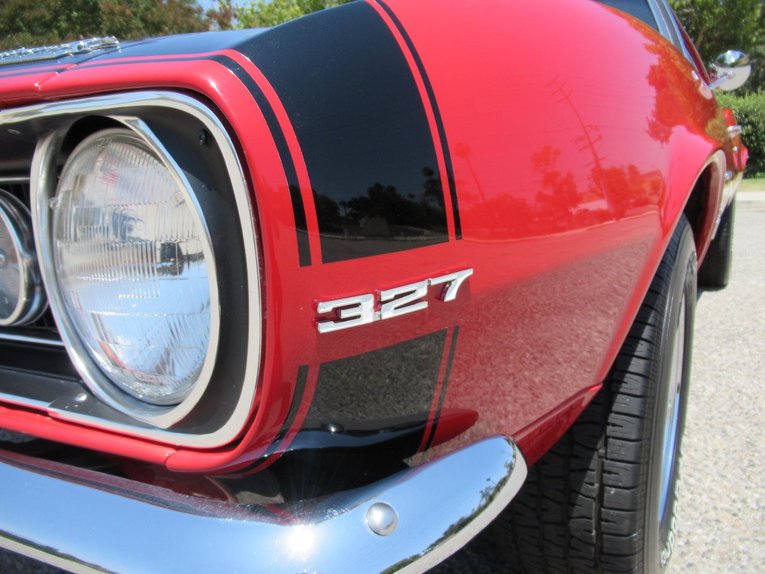 Unknown-Camaro-1967-Bolero-Red-Black-18