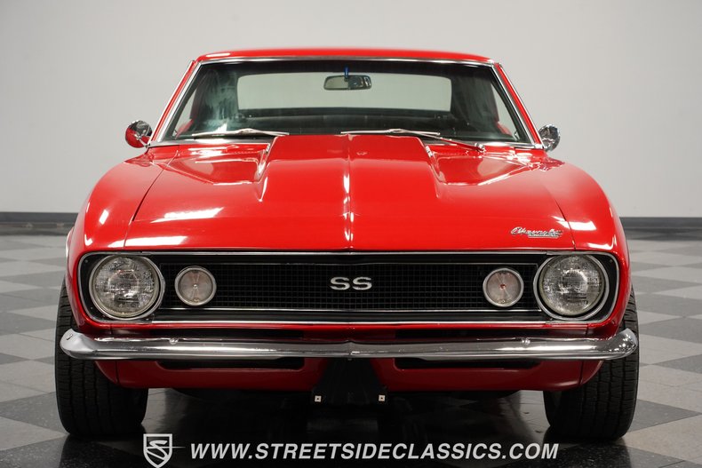 Unknown-Camaro-1967-Bolero-Red-Black-18