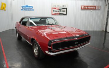 Unknown-Camaro-1967-Bolero-Red-Black-19