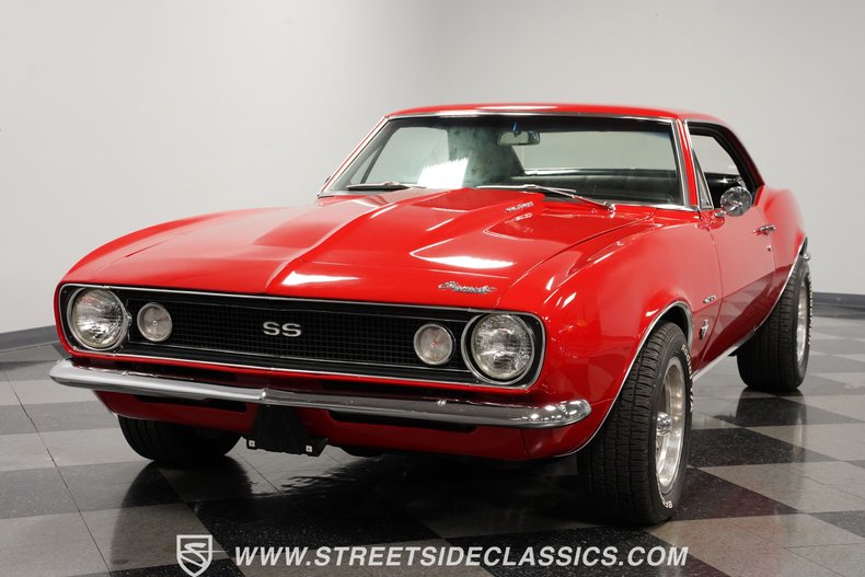 Unknown-Camaro-1967-Bolero-Red-Black-19