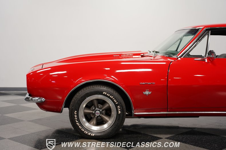 Unknown-Camaro-1967-Bolero-Red-Black-21