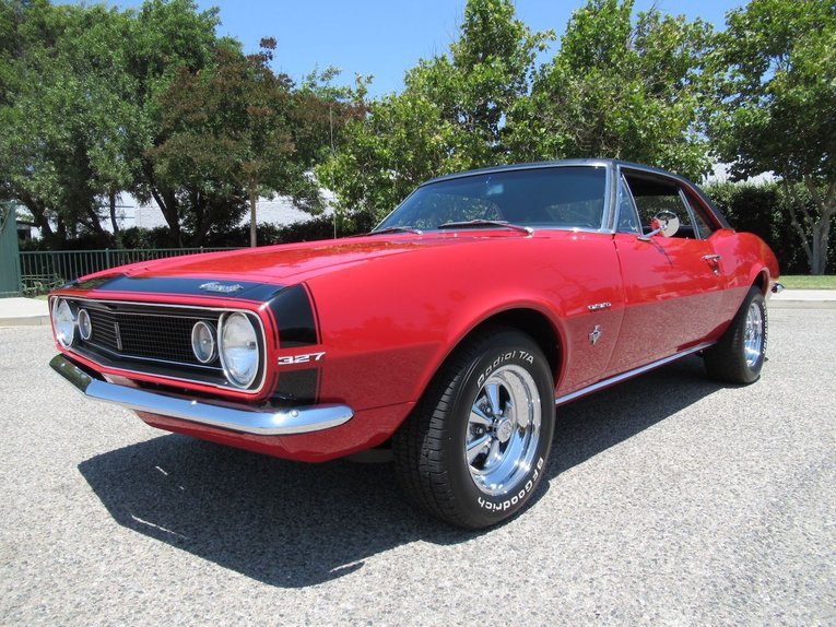 Unknown-Camaro-1967-Bolero-Red-Black-22