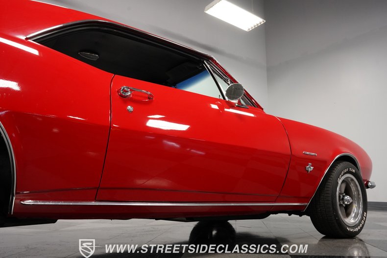 Unknown-Camaro-1967-Bolero-Red-Black-26