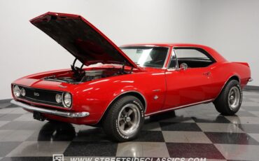 Unknown-Camaro-1967-Bolero-Red-Black-29