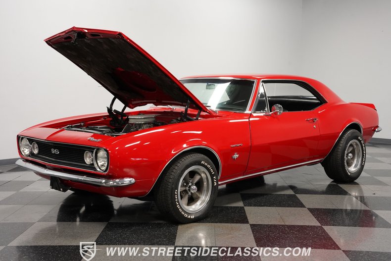 Unknown-Camaro-1967-Bolero-Red-Black-29