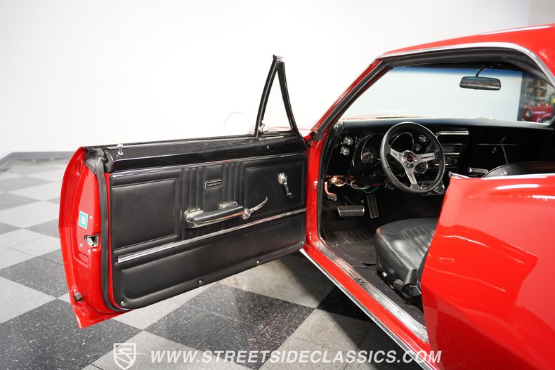 Unknown-Camaro-1967-Bolero-Red-Black-34