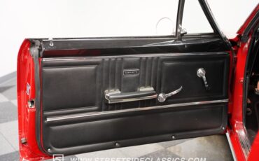 Unknown-Camaro-1967-Bolero-Red-Black-35
