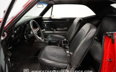 Unknown-Camaro-1967-Bolero-Red-Black-36