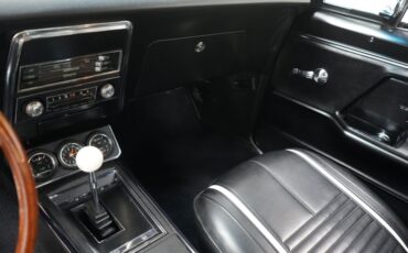 Unknown-Camaro-1967-Bolero-Red-Black-42