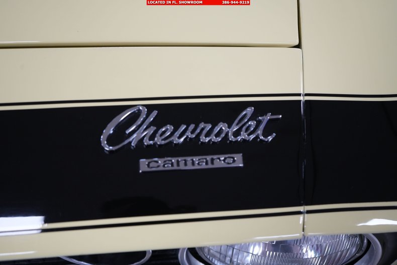Unknown-Camaro-1967-Butternut-Yellow-Black-25