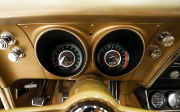 Unknown-Camaro-1967-Capri-Creme-Gold-36