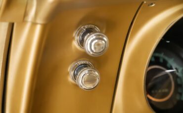 Unknown-Camaro-1967-Capri-Creme-Gold-43
