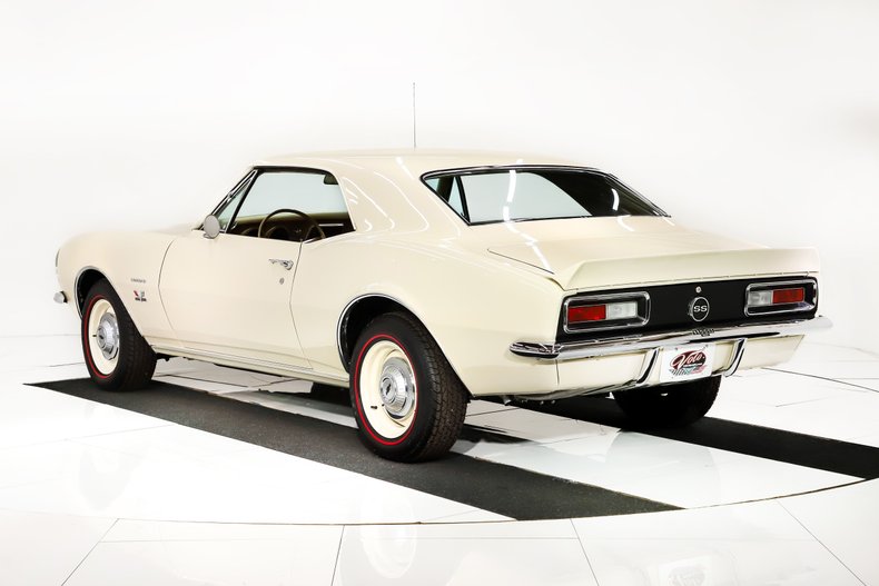 Unknown-Camaro-1967-Capri-Creme-Gold-6