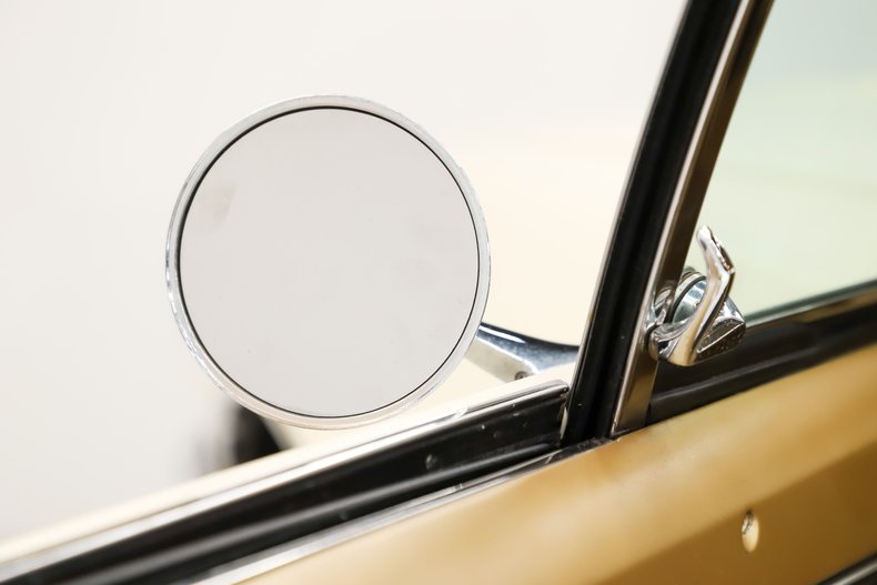 Unknown-Camaro-1967-Capri-Creme-Gold-9