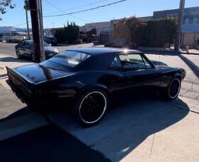 Unknown-Camaro-1967-Deep-Candy-Purple-2