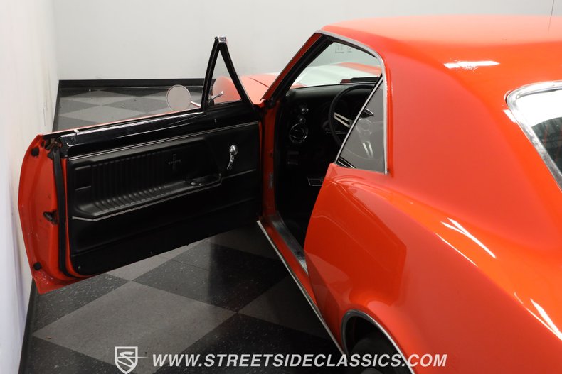 Unknown-Camaro-1967-Hugger-Orange-Black-33