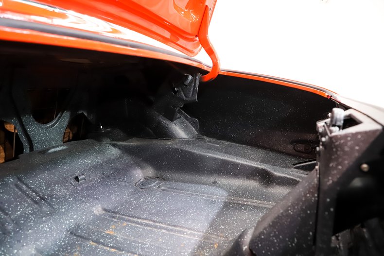 Unknown-Camaro-1967-Hugger-Orange-Black-6