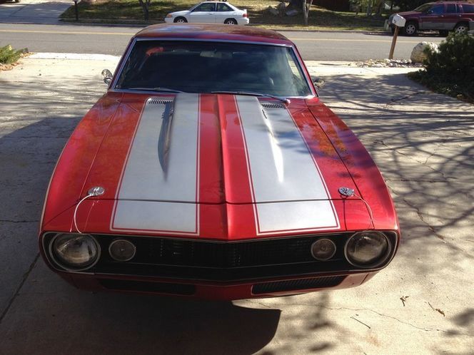 Unknown-Camaro-1967-Razzberry-Red-Pearl-Black-2