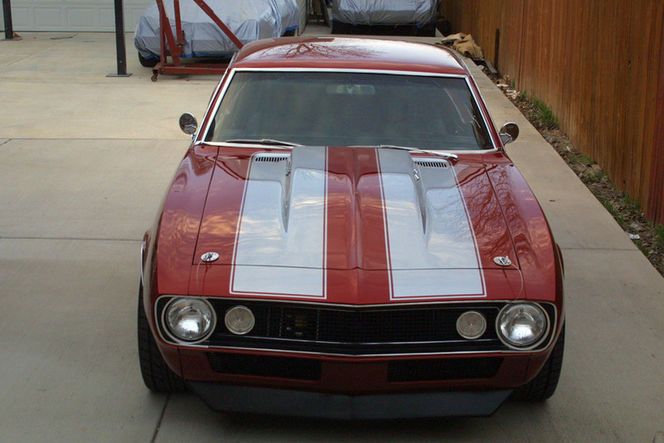 Unknown-Camaro-1967-Razzberry-Red-Pearl-Black-6