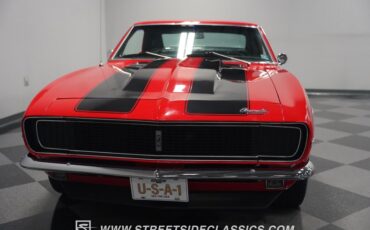 Unknown-Camaro-1967-Red-Black-1