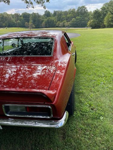 Unknown-Camaro-1967-Red-Black-15