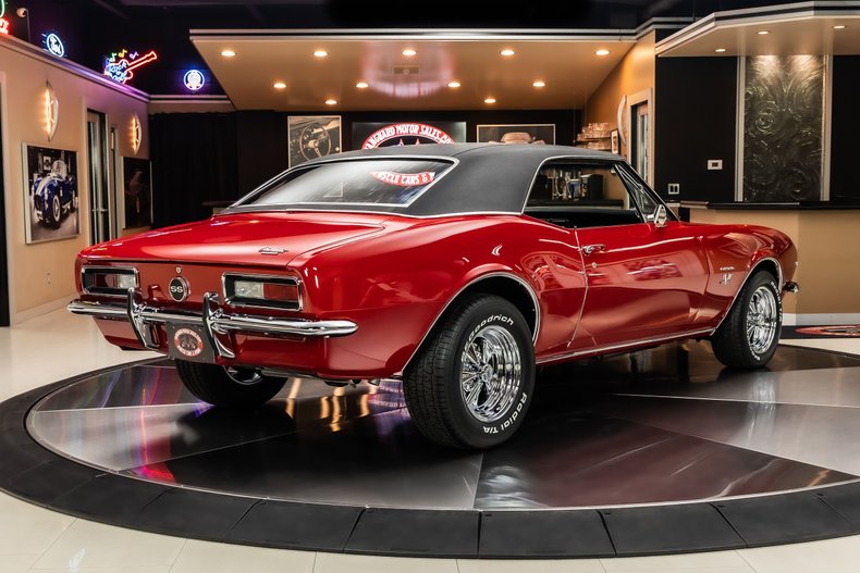 Unknown-Camaro-1967-Red-Black-18