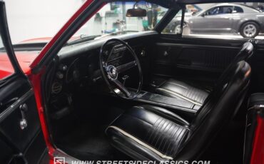 Unknown-Camaro-1967-Red-Black-18