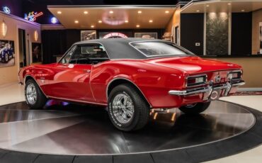 Unknown-Camaro-1967-Red-Black-22