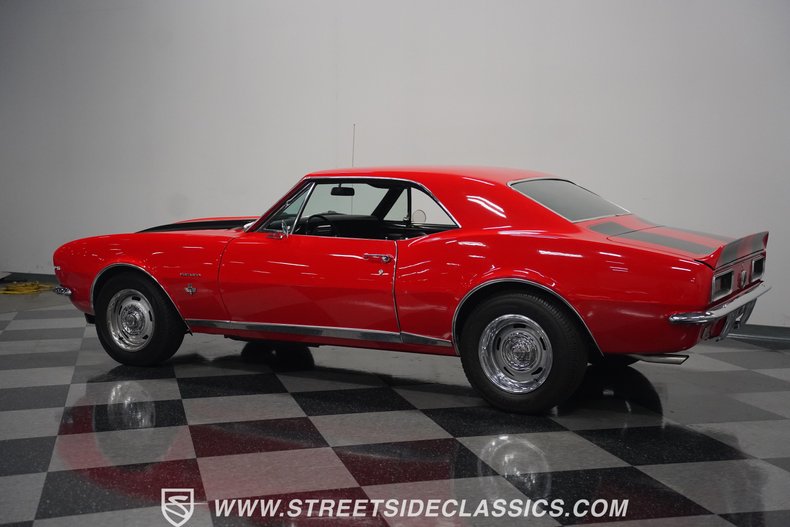 Unknown-Camaro-1967-Red-Black-24