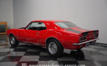 Unknown-Camaro-1967-Red-Black-25