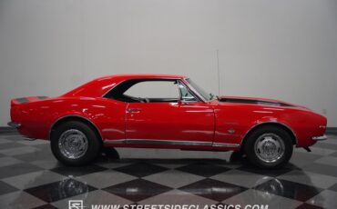 Unknown-Camaro-1967-Red-Black-30