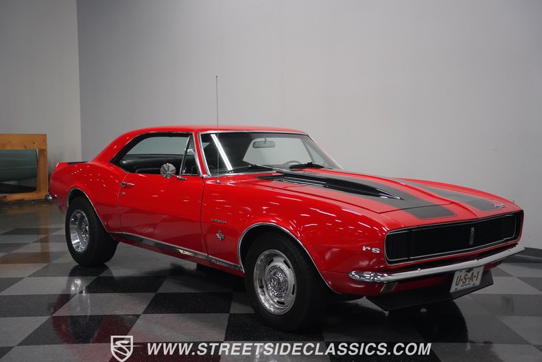 Unknown-Camaro-1967-Red-Black-32