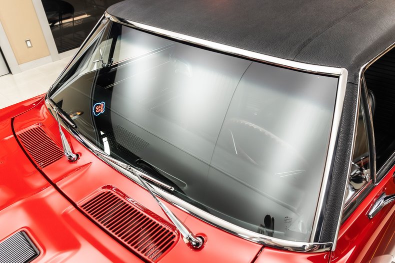 Unknown-Camaro-1967-Red-Black-34