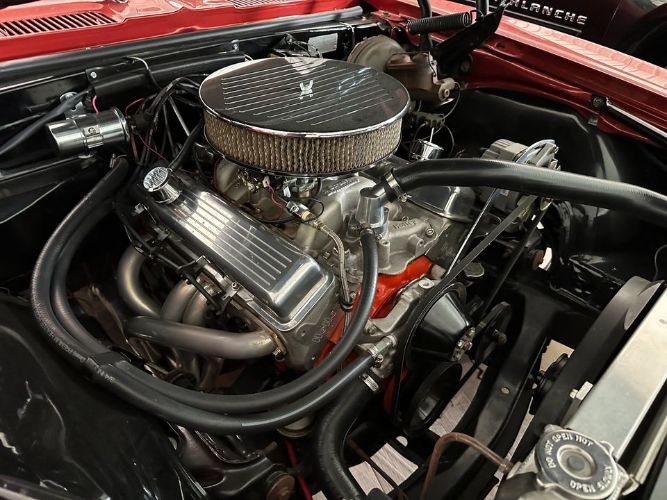 Unknown-Camaro-1967-Red-Black-4