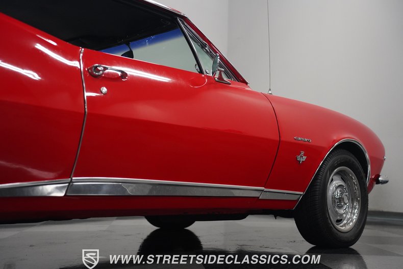 Unknown-Camaro-1967-Red-Black-44