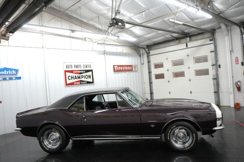 Unknown-Camaro-1967-Royal-Plum-Black-21