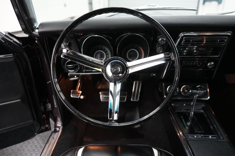 Unknown-Camaro-1967-Royal-Plum-Black-40