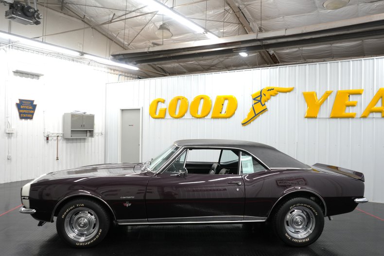 Unknown-Camaro-1967-Royal-Plum-Black-45