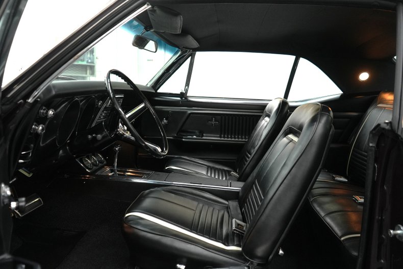 Unknown-Camaro-1967-Royal-Plum-Black-9