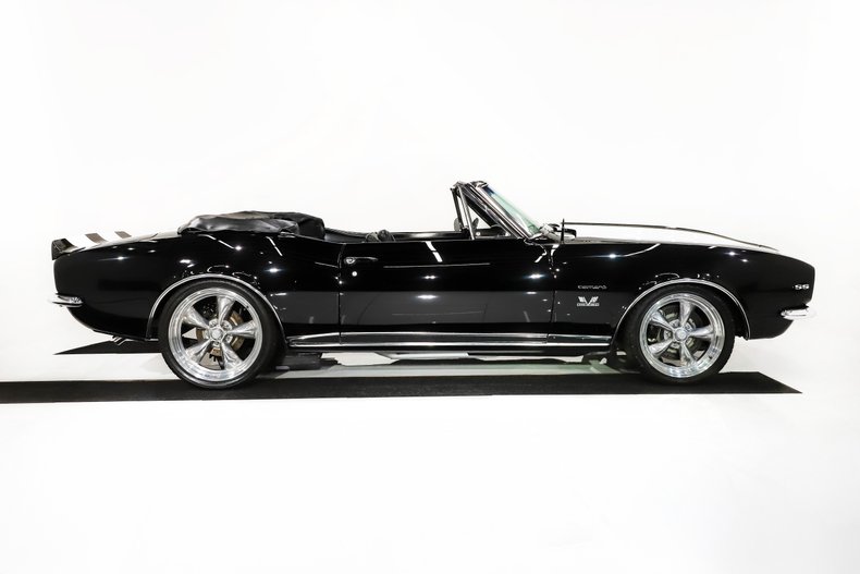 Unknown-Camaro-1967-Tuxedo-Black-Black-Deluxe-17