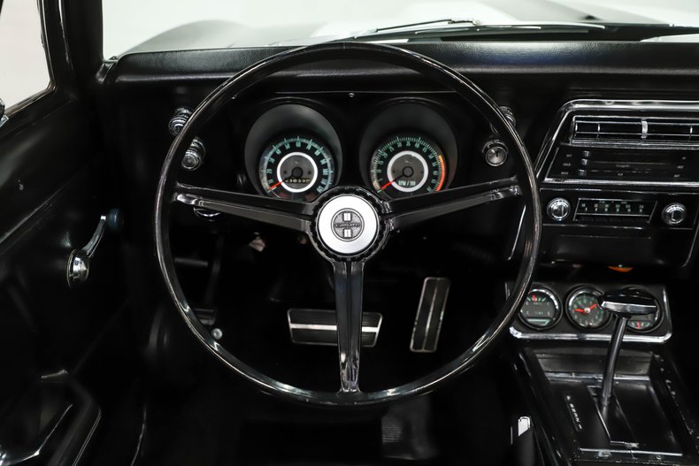 Unknown-Camaro-1967-Tuxedo-Black-Black-Deluxe-18