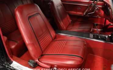 Unknown-Camaro-1967-Tuxedo-Black-Red-12