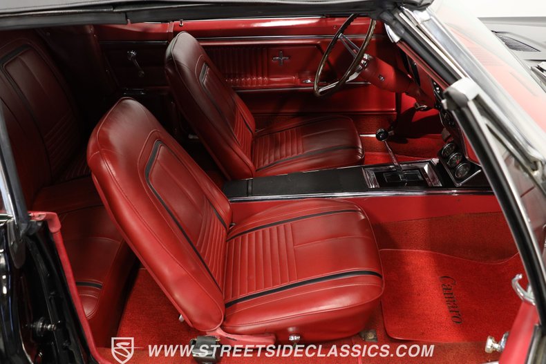 Unknown-Camaro-1967-Tuxedo-Black-Red-13