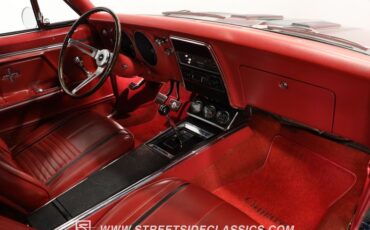 Unknown-Camaro-1967-Tuxedo-Black-Red-14