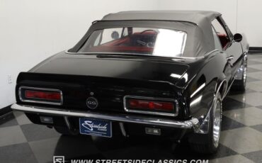 Unknown-Camaro-1967-Tuxedo-Black-Red-23
