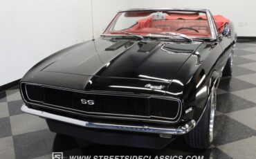 Unknown-Camaro-1967-Tuxedo-Black-Red-30