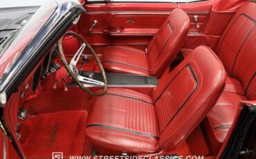 Unknown-Camaro-1967-Tuxedo-Black-Red-44