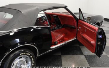 Unknown-Camaro-1967-Tuxedo-Black-Red-6