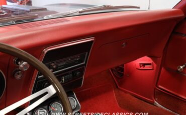 Unknown-Camaro-1967-Tuxedo-Black-Red-8